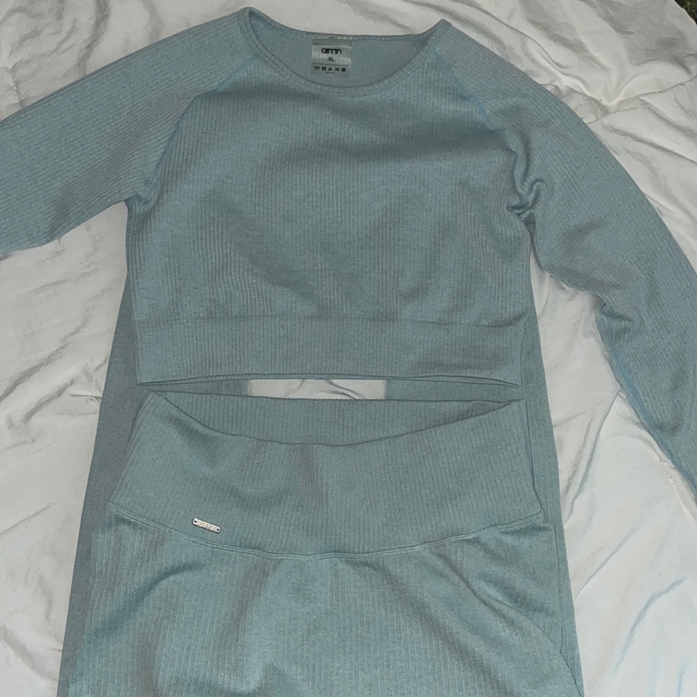 Australian brand AIMN set